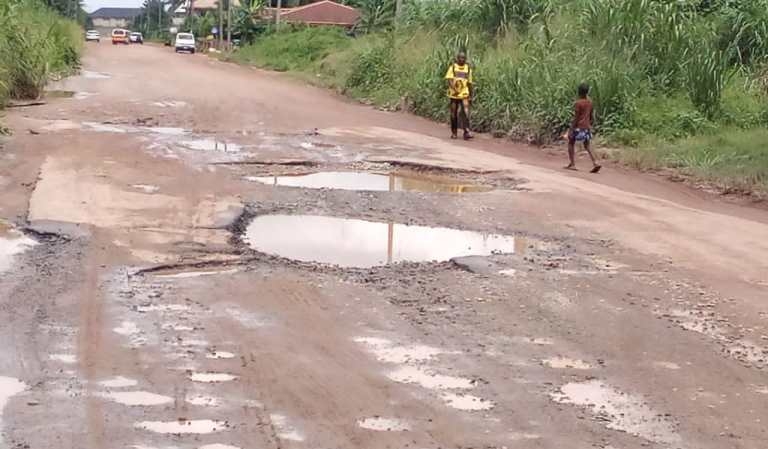 Can you believe it? #Nigerian roads #unityinNigerianfootball