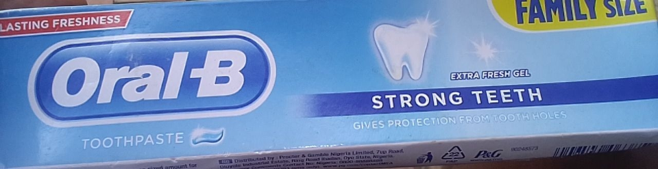 ORAL-B TOOTHPASTE